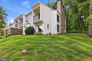 150 W Kenilworth Circle W, Newtown Square, PA 19073 - Photo 1