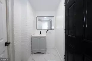 236 Mill St, Darby, PA 19023 - Photo 31