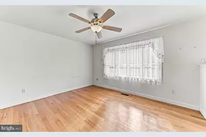 209 Henderson Avenue, Ridley Park, PA 19078 - Photo 5