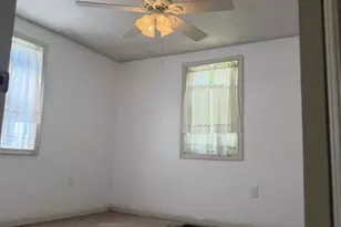 160 N Bonsall Ave, Glenolden, PA 19036 - Photo 11