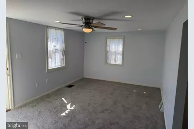 160 N Bonsall Avenue, Glenolden, PA 19036 - Photo 5