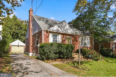 7 Golf Road, Darby, PA 19023 - Photo 1