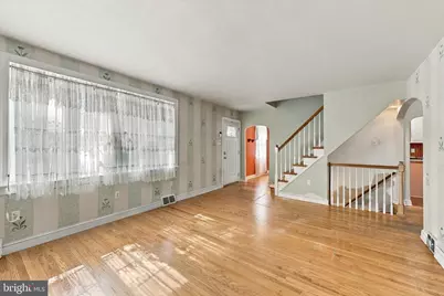 7 Golf Road, Darby, PA 19023 - Photo 3
