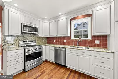 7 Golf Road, Darby, PA 19023 - Photo 9