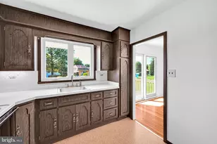 3560 Swiftwater Ln, Brookhaven, PA 19015 - Photo 13