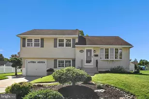 3560 Swiftwater Ln, Brookhaven, PA 19015 - Photo 1