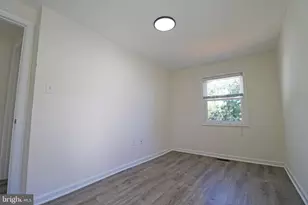 186 Crum Creek Dr, Woodlyn, PA 19094 - Photo 19