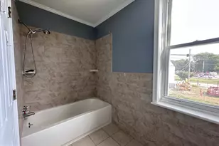 245 Lexington Ave, Crum Lynne, PA 19022 - Photo 9