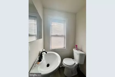 110 Hillside Avenue, Darby, PA 19023 - Photo 7