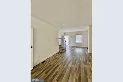 110 Hillside Avenue, Darby, PA 19023 - Photo 3