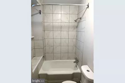 425 Highland Avenue, Chester, PA 19013 - Photo 7