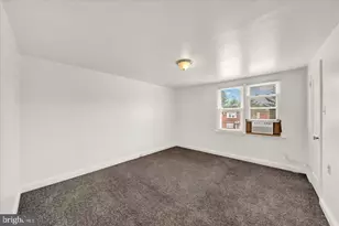 142 W 21st St, Chester, PA 19013 - Photo 13