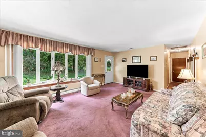 100 W Thompson Avenue, Springfield, PA 19064 - Photo 5
