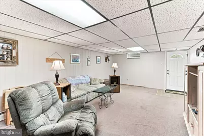100 W Thompson Avenue, Springfield, PA 19064 - Photo 19