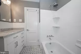 28 Longwood Dr W, Wayne, PA 19087 - Photo 37