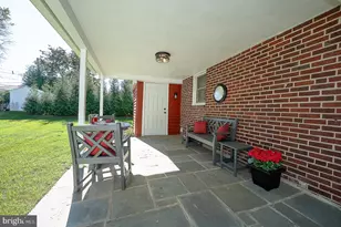 28 Longwood Dr W, Wayne, PA 19087 - Photo 47
