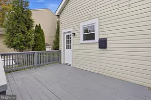 2212 Pleasant View Ave, Upper Chichester, PA 19061 - Photo 23
