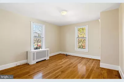 1 N Linden Avenue #2ND FLOOR, Upper Darby, PA 19082 - Photo 5