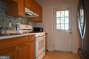 26 Vernon Rd, Havertown, PA 19083 - Photo 9