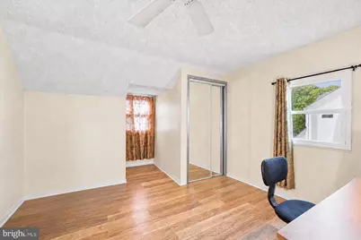 864 Cricket Road, Secane, PA 19018 - Photo 13