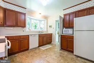 230 Sinkler Dr, Wayne, PA 19087 - Photo 7