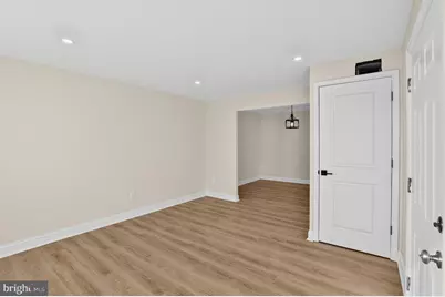 121 Rutledge Avenue, Folsom, PA 19033 - Photo 5
