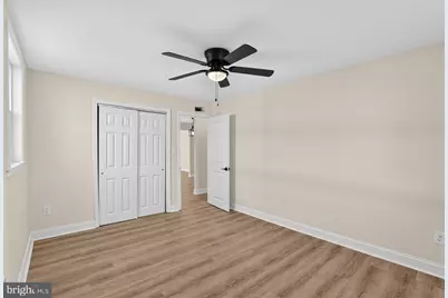 121 Rutledge Avenue, Folsom, PA 19033 - Photo 9