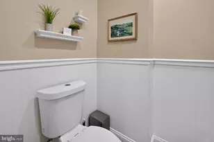 128 Eachus Ave, Bryn Mawr, PA 19010 - Photo 7