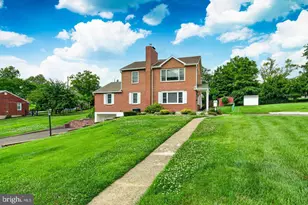 2741 Hillview Rd, Broomall, PA 19008 - Photo 5