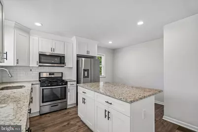 1134 Woodland, Sharon Hill, PA 19079 - Photo 5