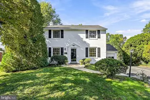 421 Briarwood Rd, Wallingford, PA 19086 - Photo 1