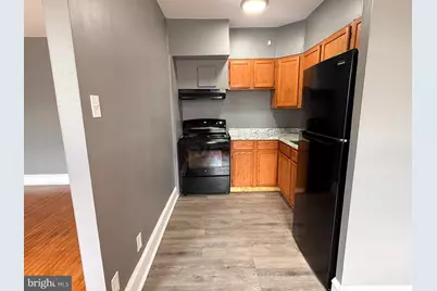 260 N Wycombe Avenue #305, Lansdowne, PA 19050 - Photo 5