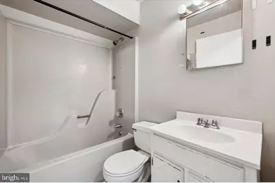 271 N Wycombe Avenue #1, Lansdowne, PA 19050 - Photo 13