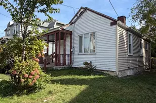1129 Woodland Ave, Sharon Hill, PA 19079 - Photo 3