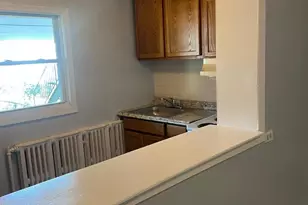 338 W 9th St, Chester, PA 19013 - Photo 3