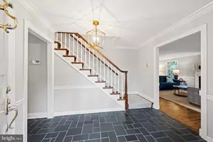 181 Hunt Valley Cir, Berwyn, PA 19312 - Photo 5