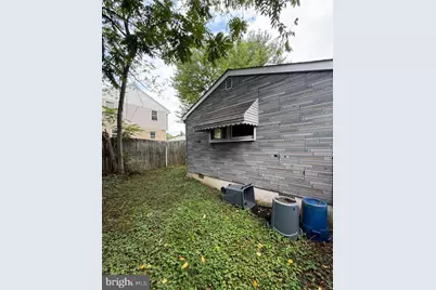 20 Pennsylvania Avenue, Prospect Park, PA 19076 - Photo 11