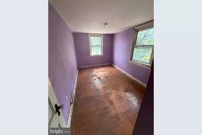 2 Ashbourne Road, Darby, PA 19023 - Photo 11
