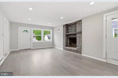 808 Maple Lane, Aston, PA 19014 - Photo 5