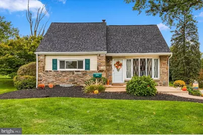1014 Brook Avenue, Secane, PA 19018 - Photo 1
