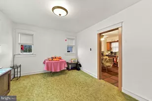 604 S Oak Ln S, Secane, PA 19018 - Photo 7