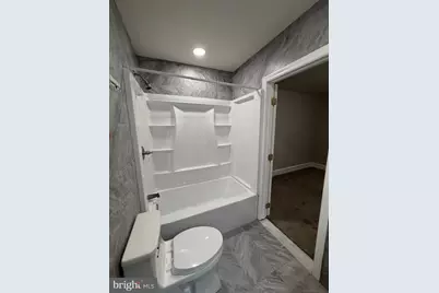 610 W Lancaster Avenue, Bryn Mawr, PA 19010 - Photo 5