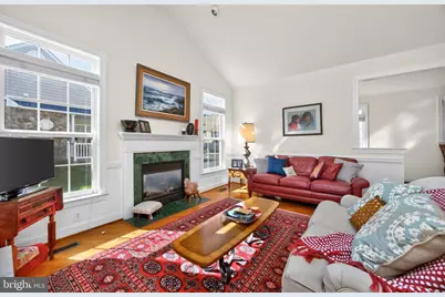 208 Half Mile Post S, Garnet Valley, PA 19060 - Photo 5