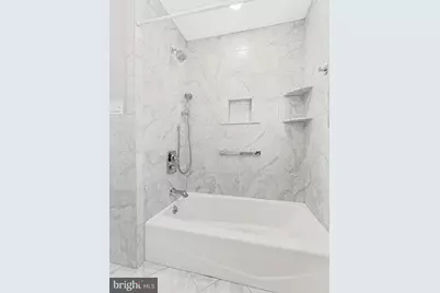 410 Edgewood Avenue, Folsom, PA 19033 - Photo 23