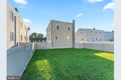 410 Edgewood Avenue, Folsom, PA 19033 - Photo 27