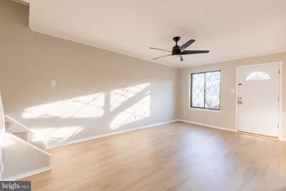 5200 Hilltop Drive #AA7, Brookhaven, PA 19015 - Photo 5