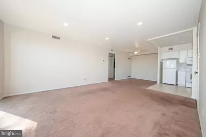 5200 Hilltop Drive #B26, Brookhaven, PA 19015 - Photo 7