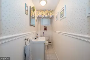 7 Lincoln Ln, Broomall, PA 19008 - Photo 15