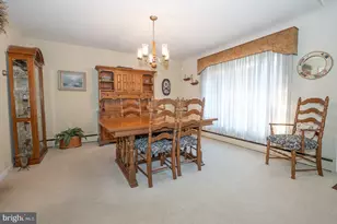 7 Lincoln Ln, Broomall, PA 19008 - Photo 9