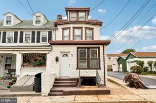 2 W 2nd St, Marcus Hook, PA 19061 - Photo 1
